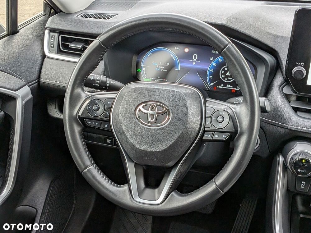 Toyota RAV4 - 24