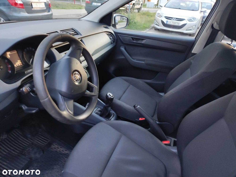 Skoda Fabia - 5