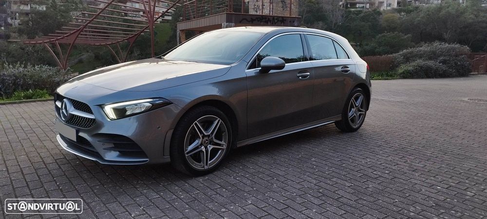 Mercedes-Benz A 250 e AMG Line - 4