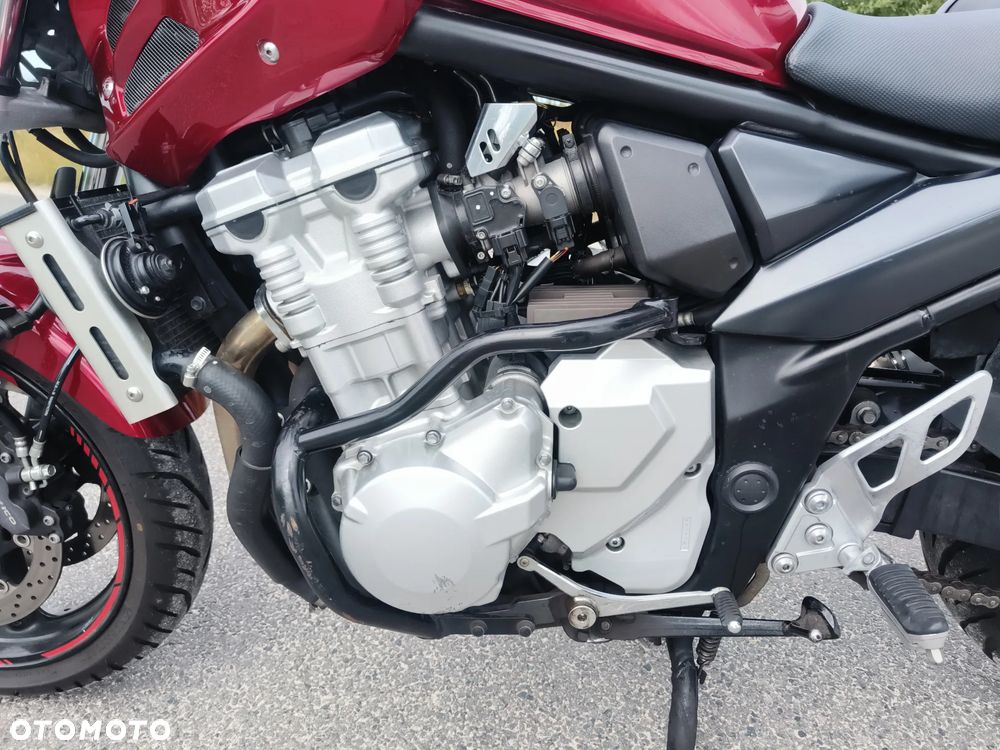 Suzuki Bandit - 35