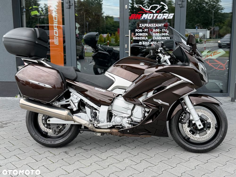 Yamaha FJR - 3