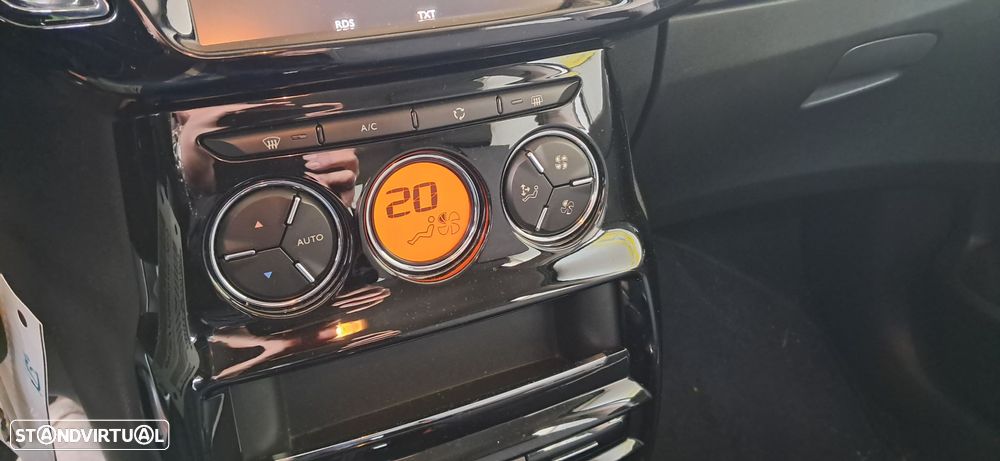 Citroën C3 1.2 PureTech Collection - 8