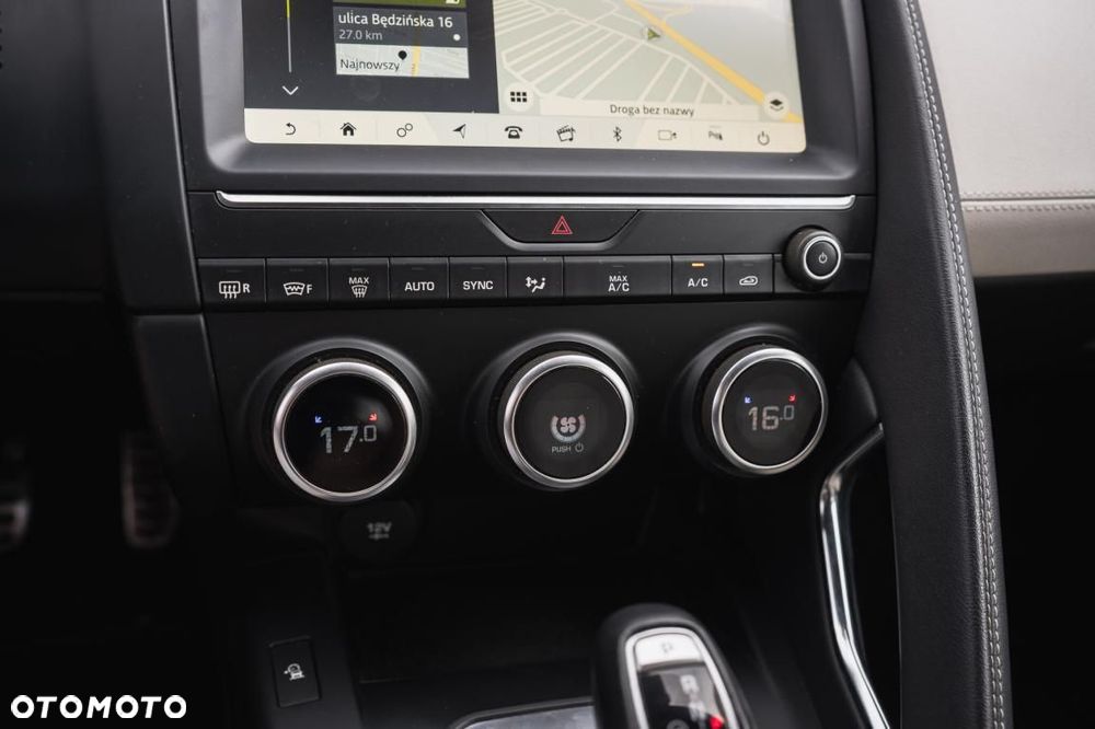 Jaguar E-Pace - 20