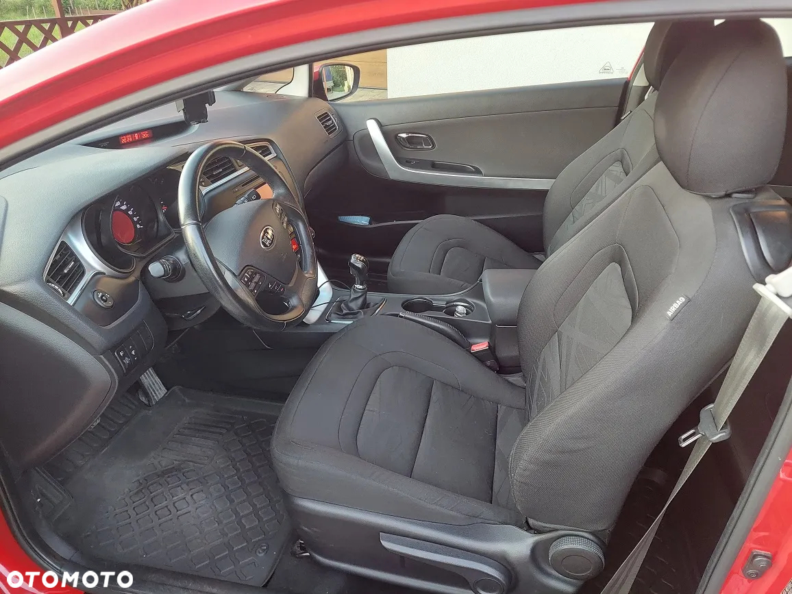 Kia ProCeed Pro_cee'd 1.4 M - 13