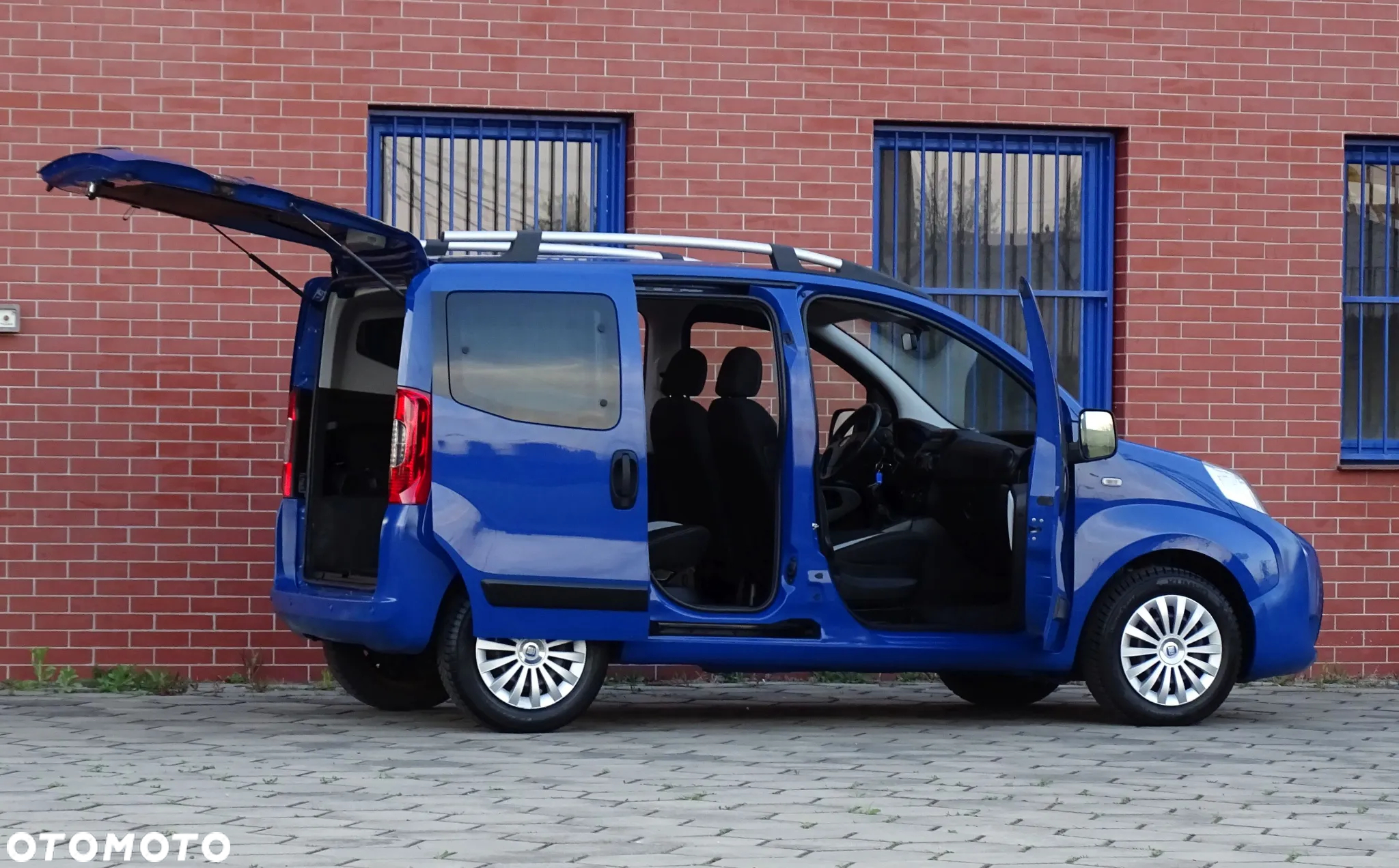 Fiat Qubo - 16