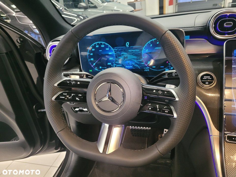 Mercedes-Benz GLC - 14