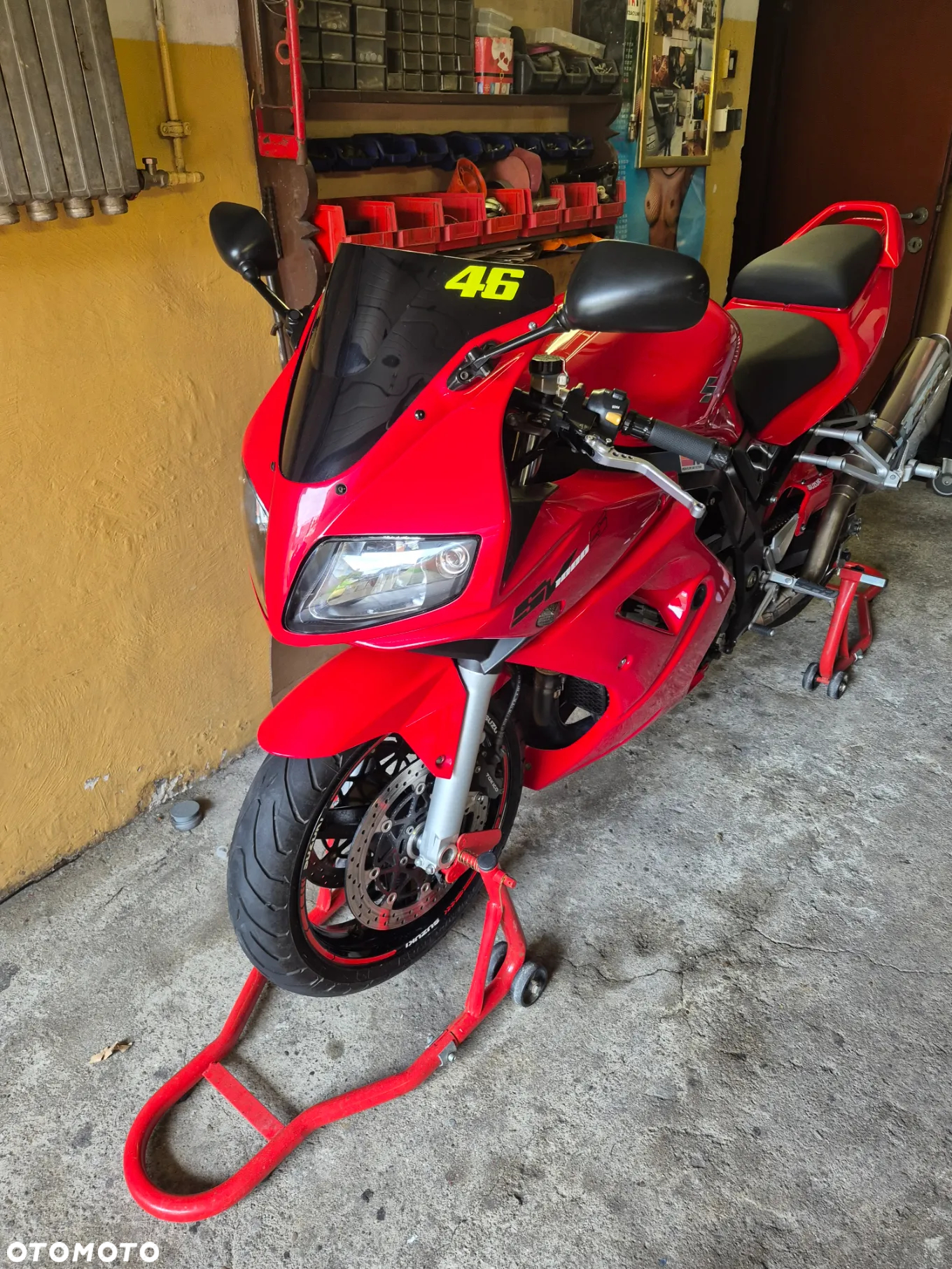 Suzuki SV - 12