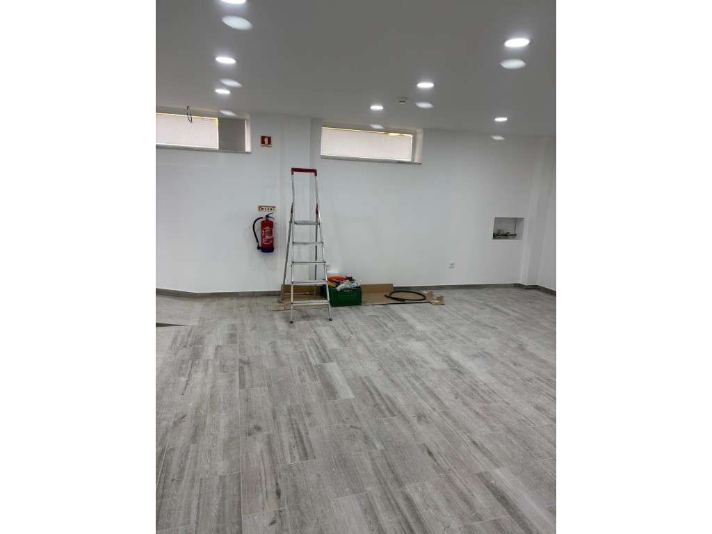 Excelente espaço comercial na Travessa João De Santarém , Setúbal p... - Grande imagem: 4/15