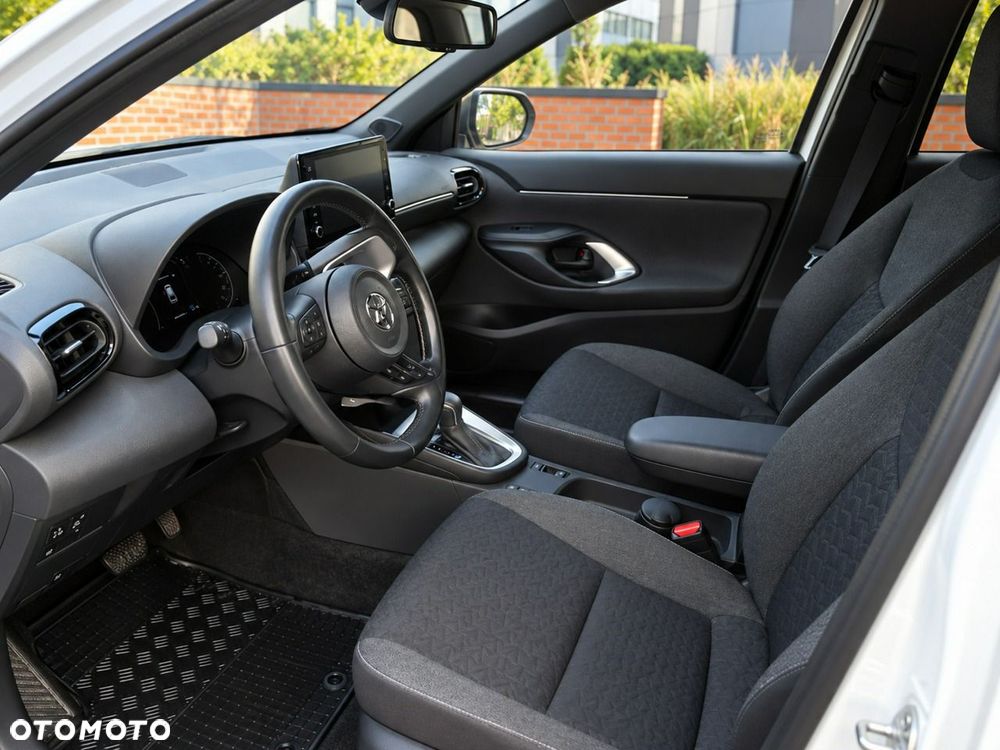 Toyota Yaris Cross 1.5 Comfort CVT - 2