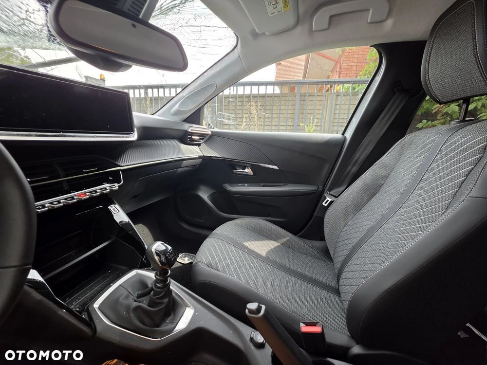 Peugeot 208 1.2 T Style S&S - 7