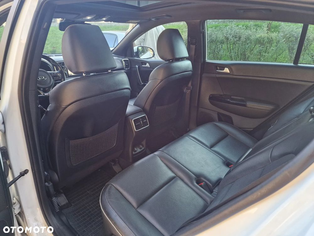 Kia Sportage 2.0 CRDI GT Line 4WD - 13