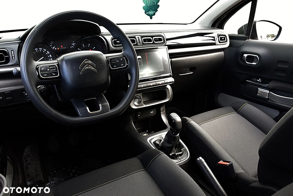 Citroën C3 1.2 PureTech Shine - 18