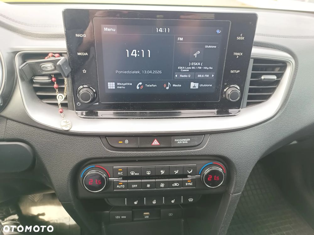 Kia XCeed - 14