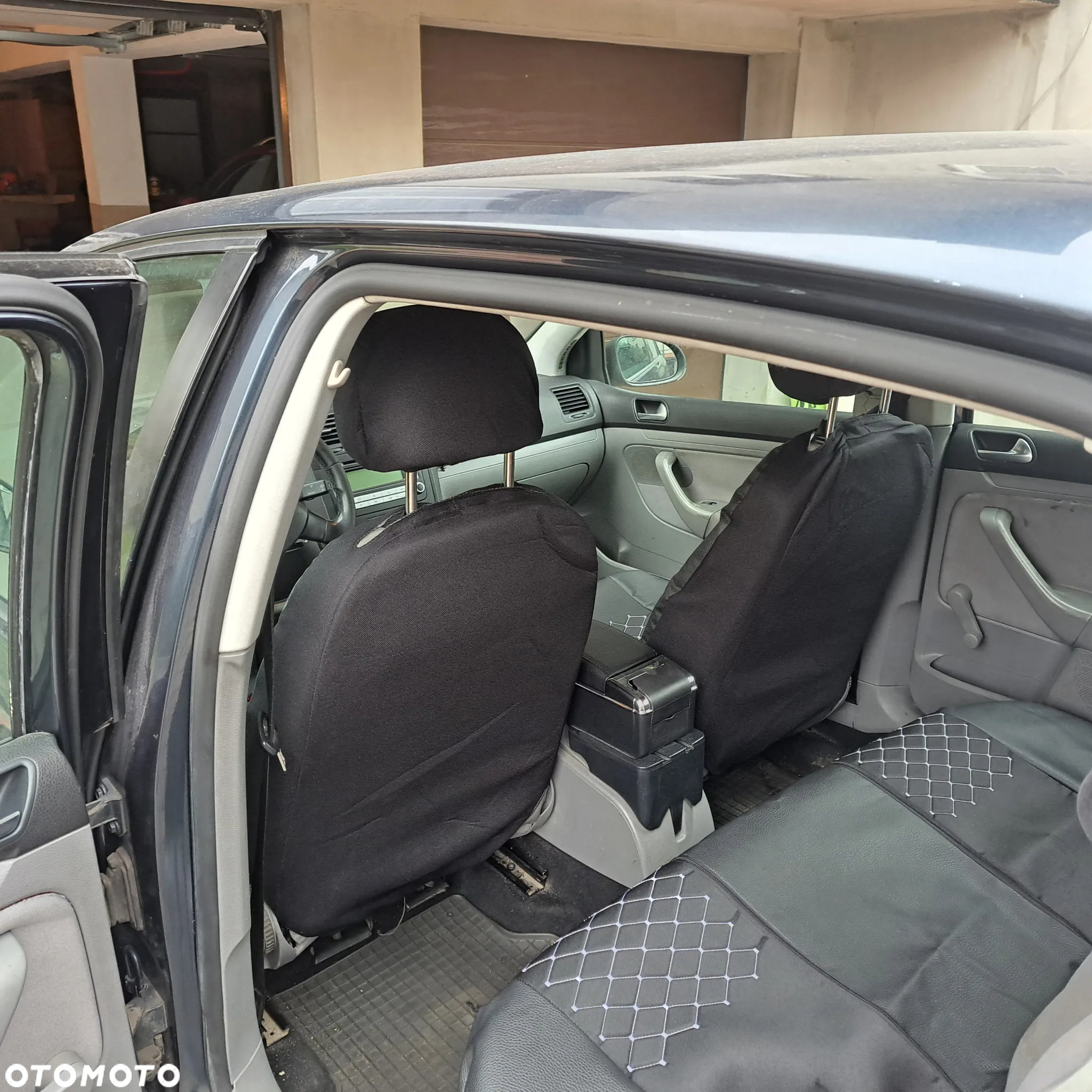 Volkswagen Golf V 1.6 Comfortline - 3