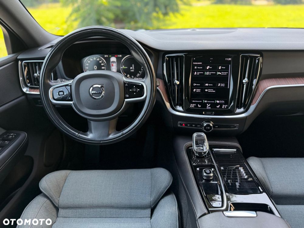 Volvo V60 T6 AWD Recharge Geartronic Inscription - 21