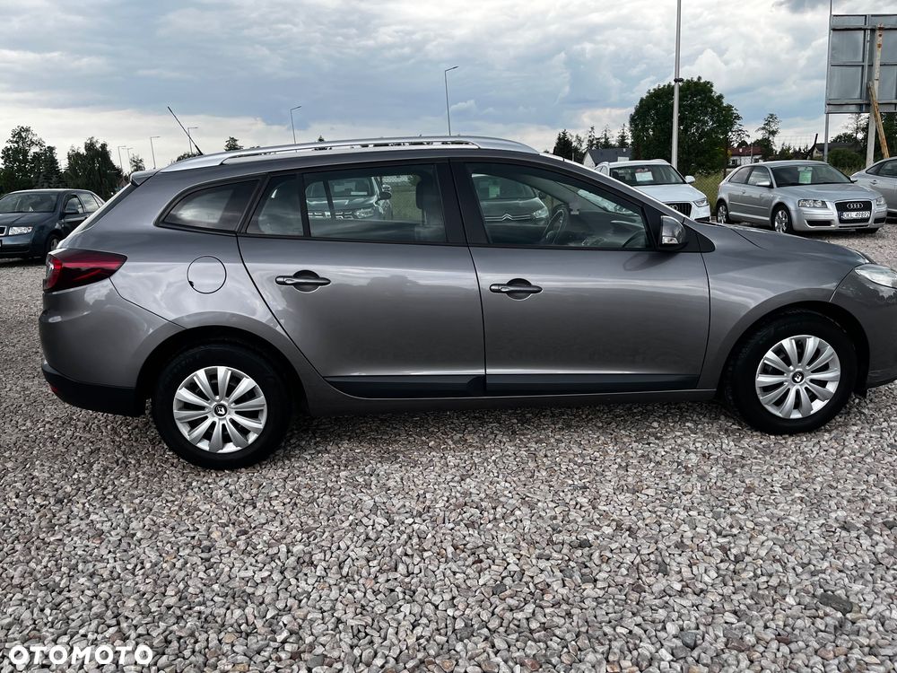 Renault Megane 1.6 16V 110 Expression - 12