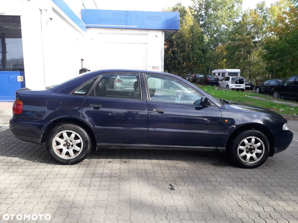 Audi A4 Limousine - 23