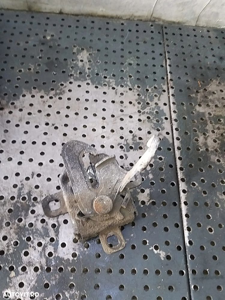 Broasca capota fiat grande punto 199 - 3