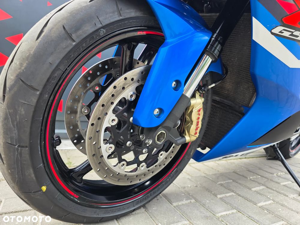 Suzuki GSX-R - 18