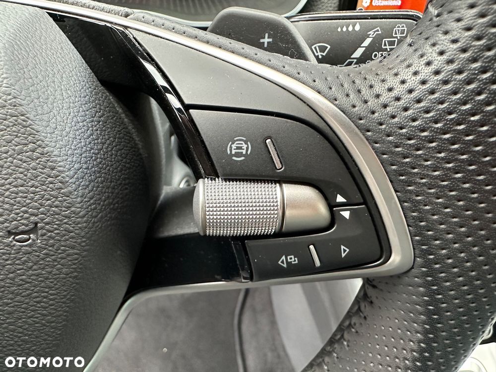 Skoda Octavia 1.5 TSI mHEV DSG Sportline - 28