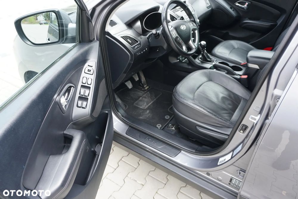 Hyundai ix35 1.7 CRDi Comfort 2WD - 16