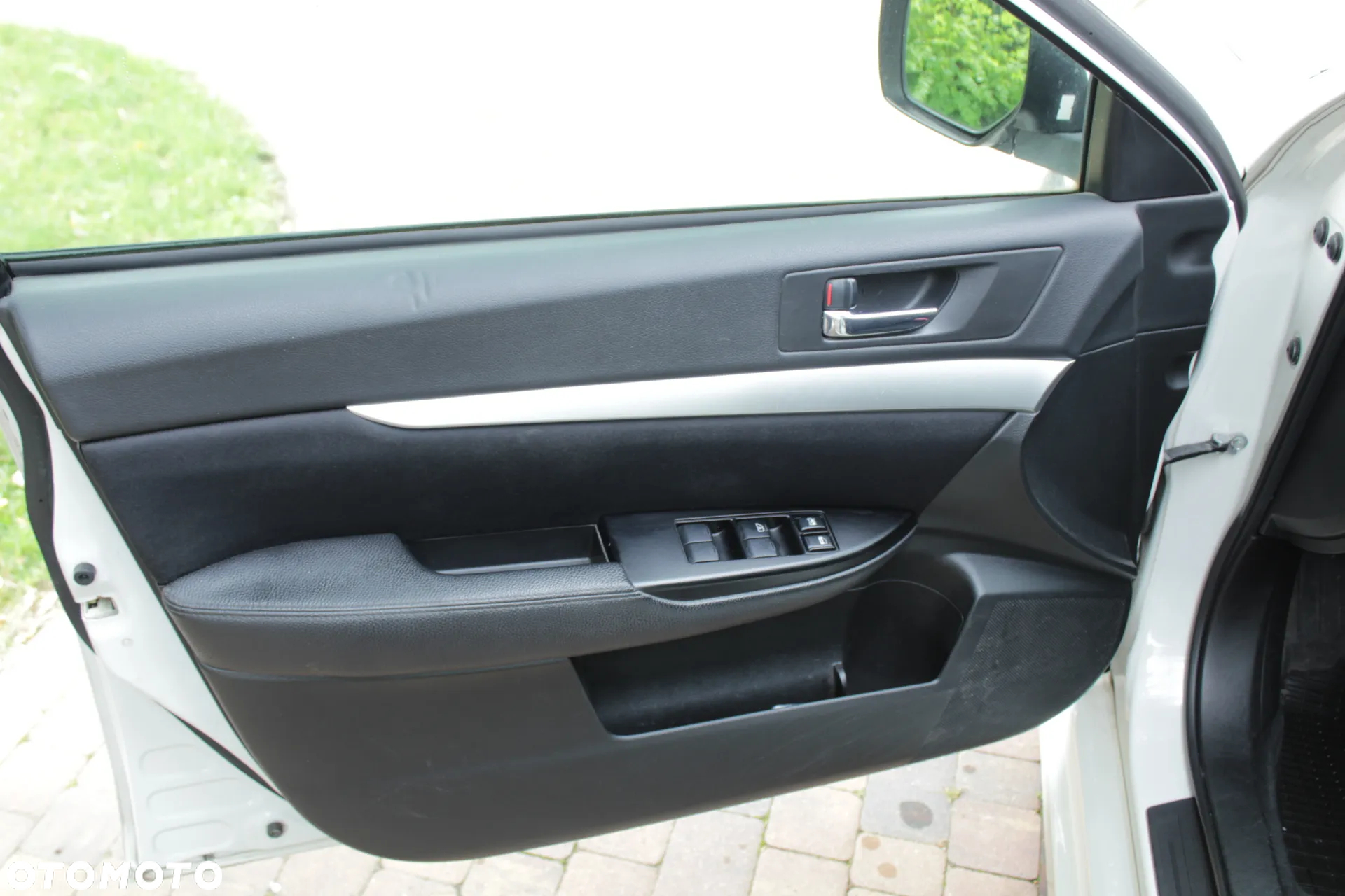 Subaru Legacy Kombi 2.0i Lineartronic Comfort - 22
