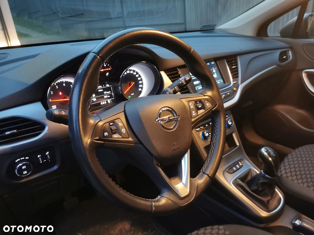 Opel Astra 1.4 T GPF Dynamic S&S - 17