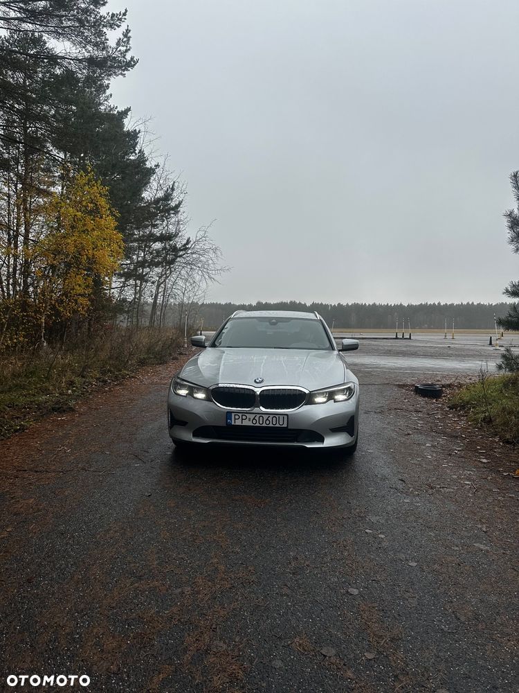 BMW Seria 3 320d Advantage - 22