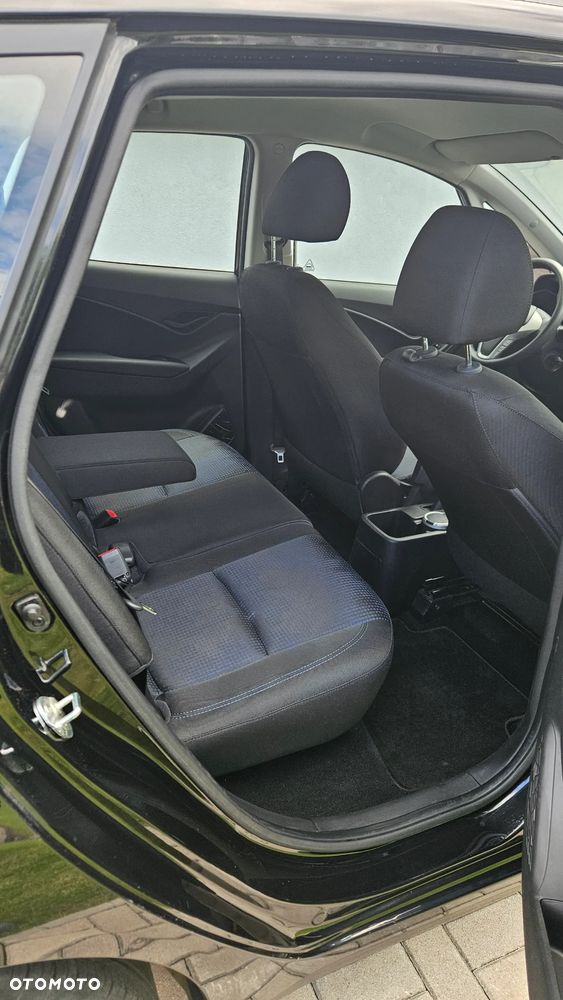 Hyundai ix20 1.4 blue Comfort - 12