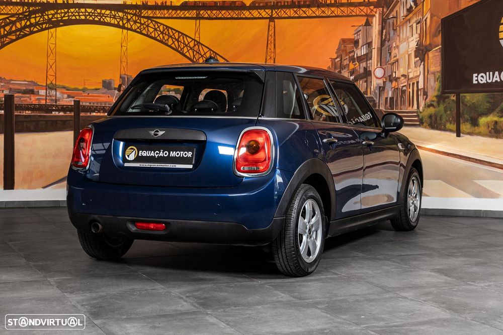 MINI 5 Portas One D - 5