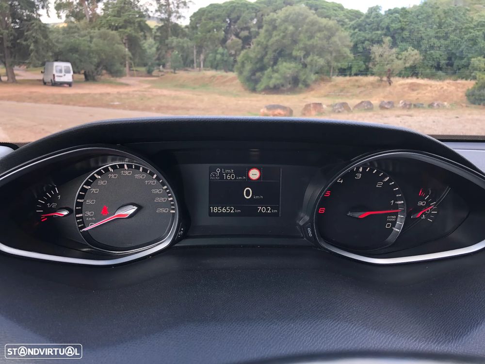 Peugeot 308 SW BlueHDi 100 Stop & Start Access - 4