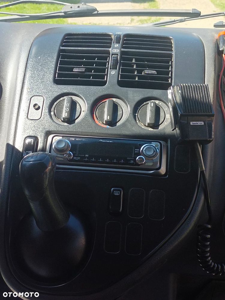 Mercedes-Benz Vito - 9