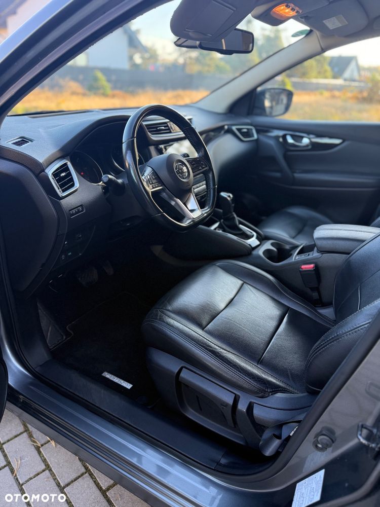 Nissan Qashqai 1.6 dCi Xtronic TEKNA+ - 8