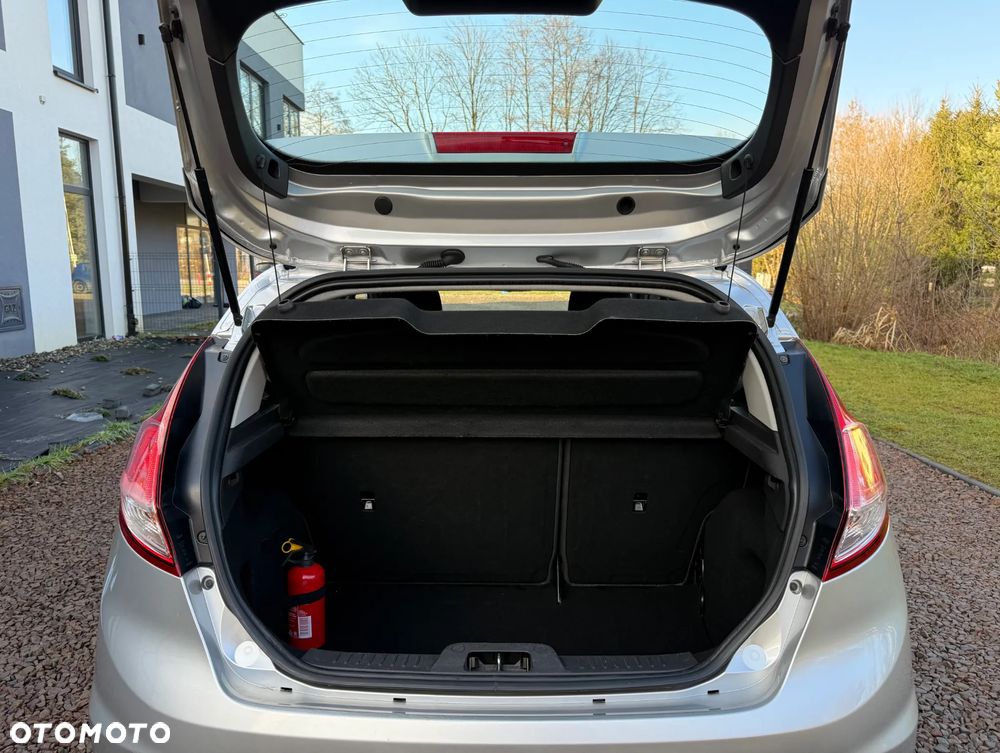 Ford Fiesta 1.25 Silver X plus - 28