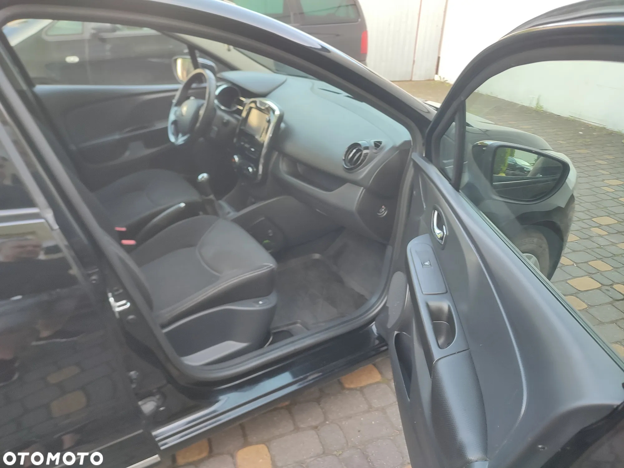 Renault Clio 0.9 TCe Alize - 12