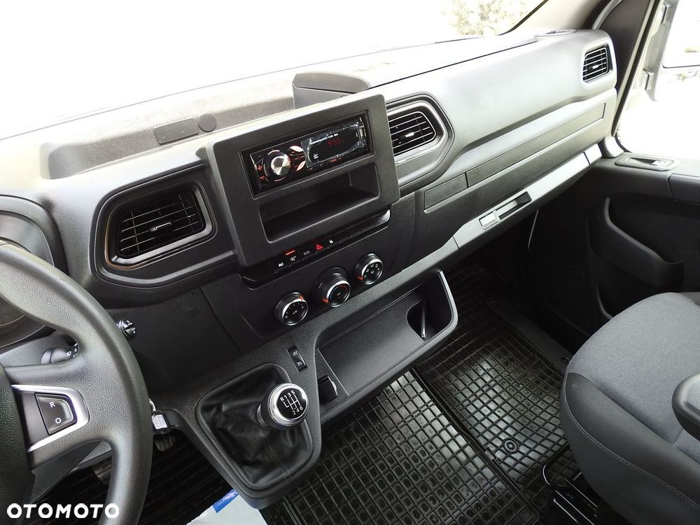 Renault MASTER PLANDEKA 10 PALET WEBASTO TEMPOMAT KLIMATYZACJA LEDY  165KM - 33