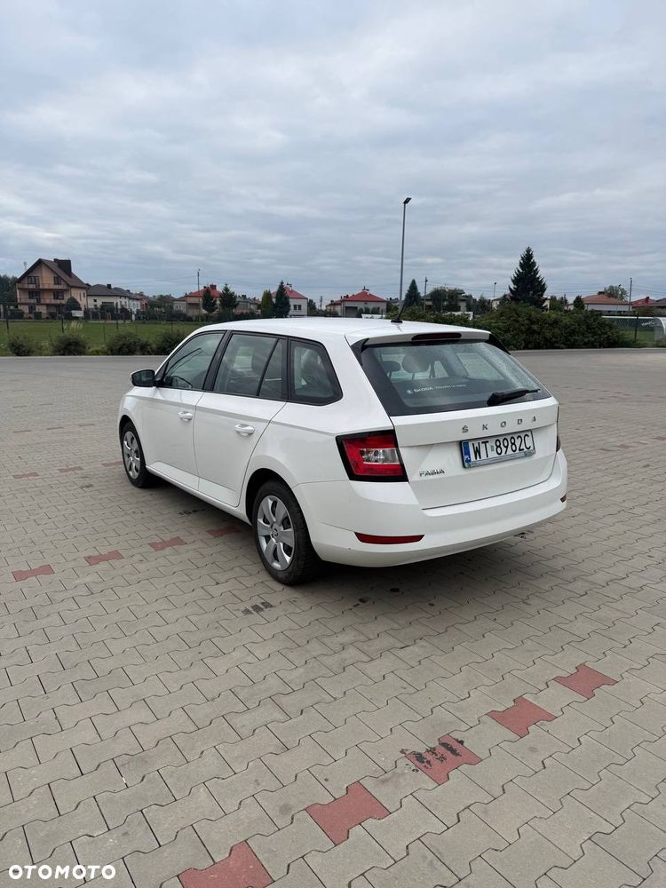 Skoda Fabia - 2