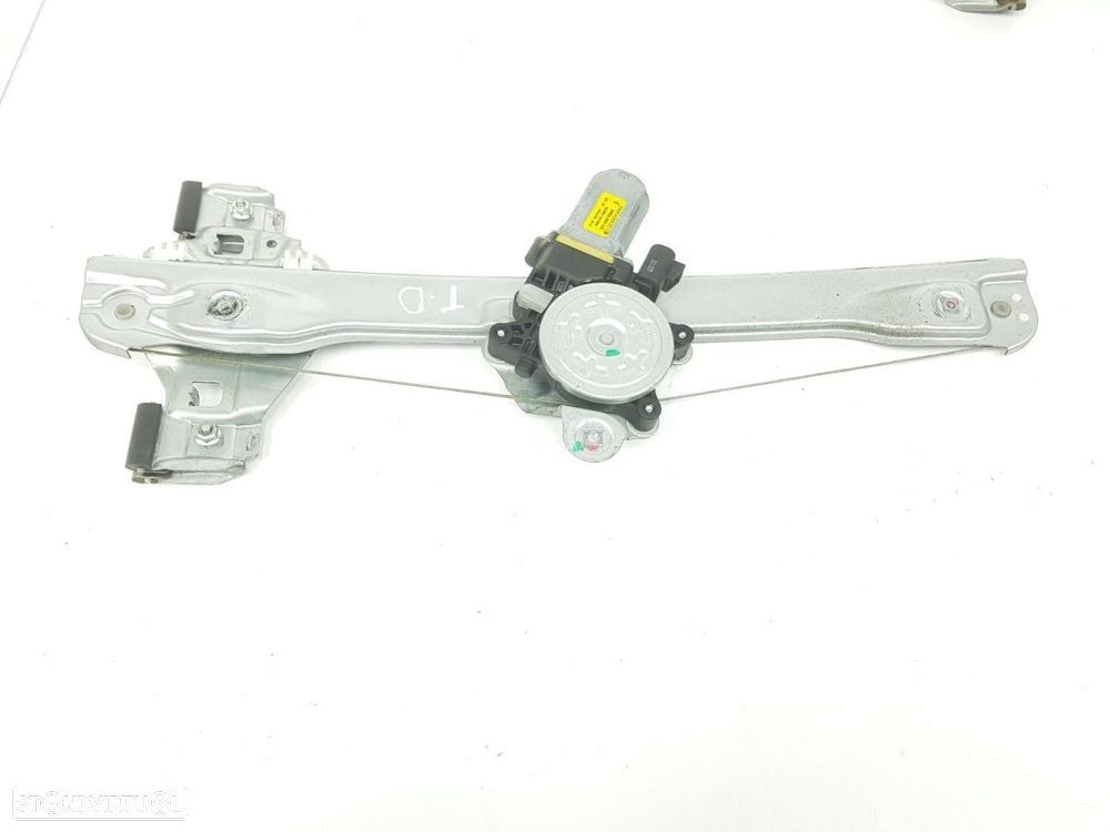 ELEVADOR TRASEIRO DIREITO CHEVROLET ORLANDO - 1