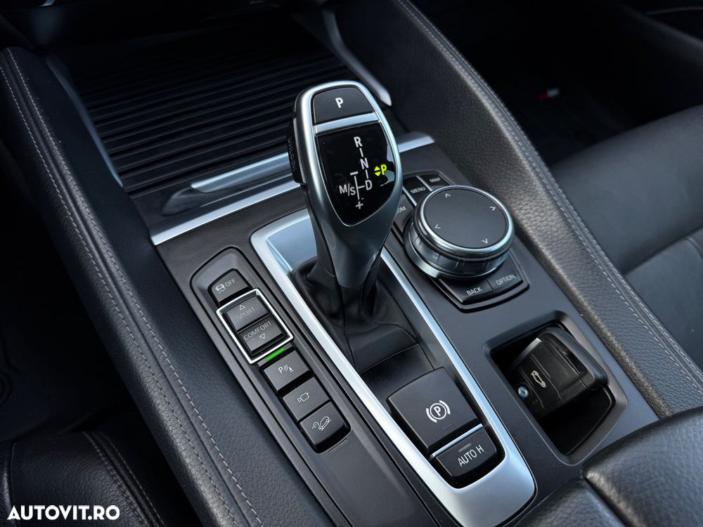 BMW X6 xDrive40d - 34