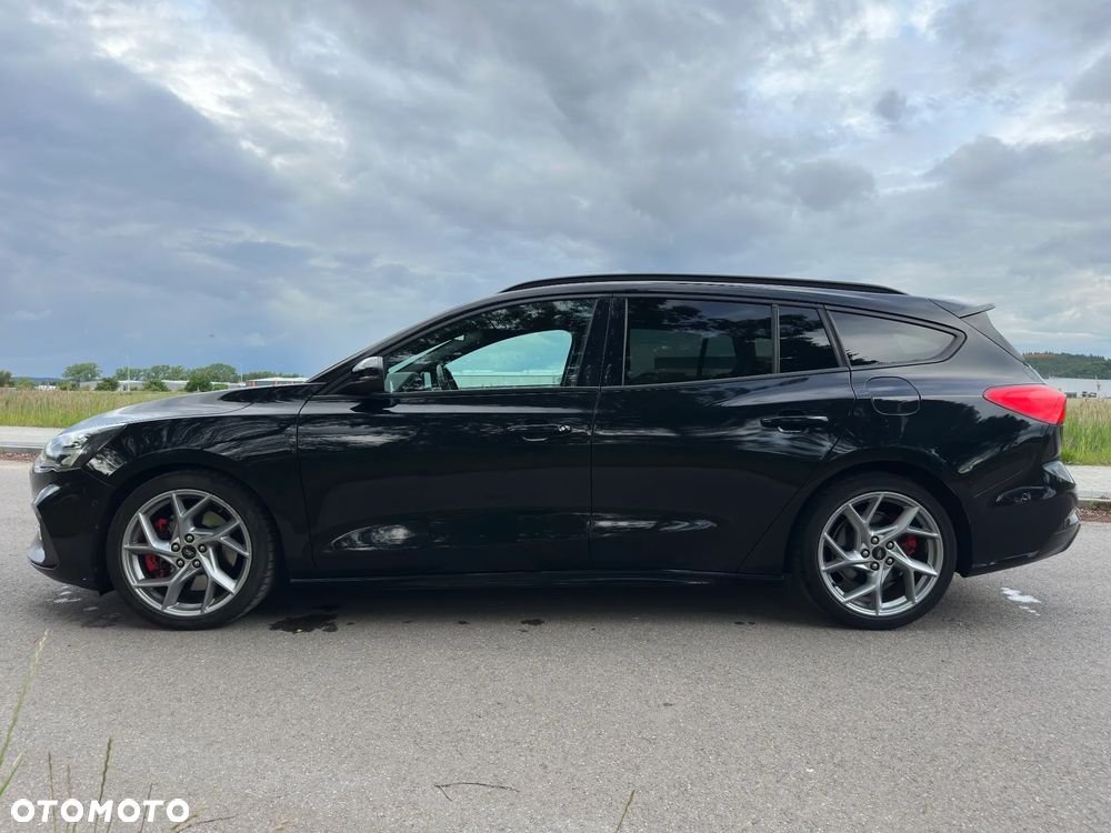 Ford Focus 2.0 EcoBlue ST - 8