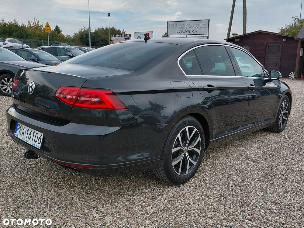 Volkswagen Passat 1.8 TSI BMT Comfortline DSG - 4