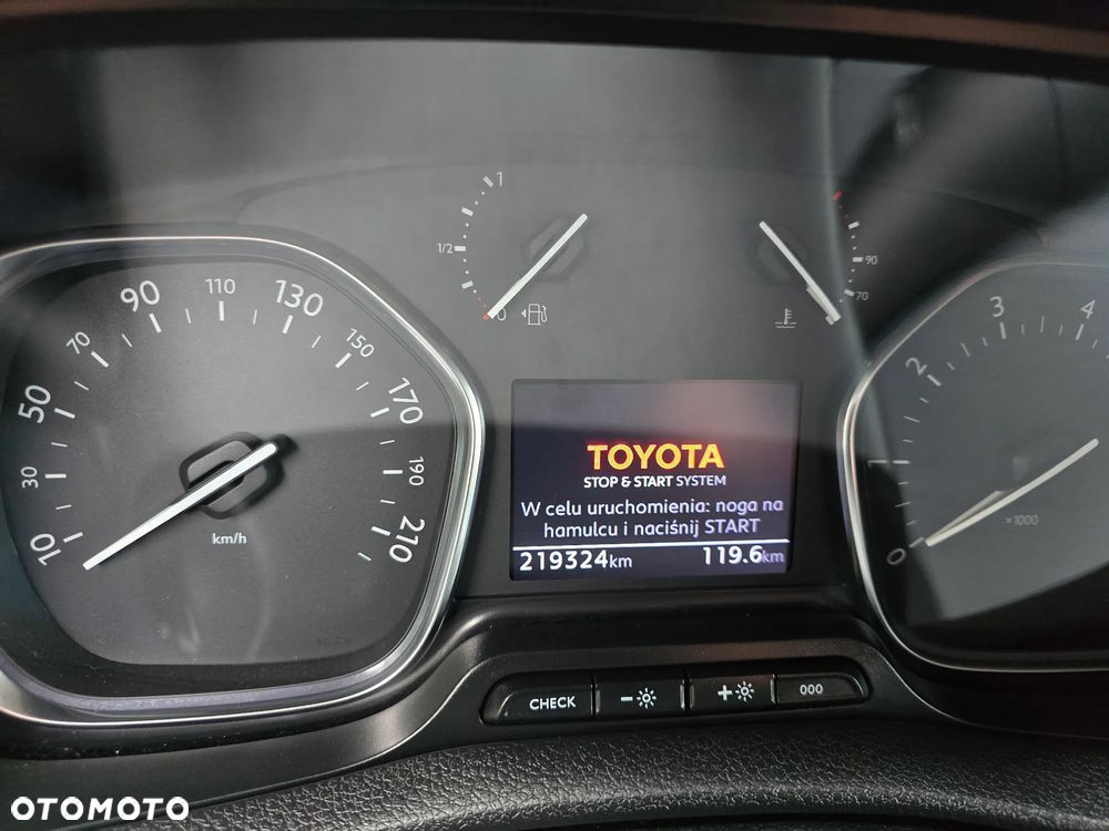 Toyota Proace Verso 2.0 D4-D Long Family - 23