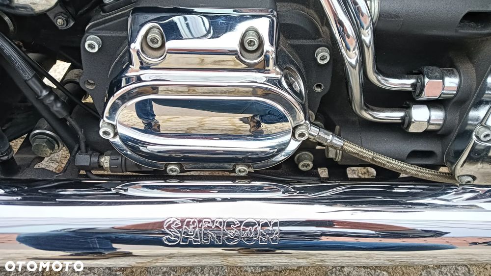 Harley-Davidson Softail Deluxe - 7