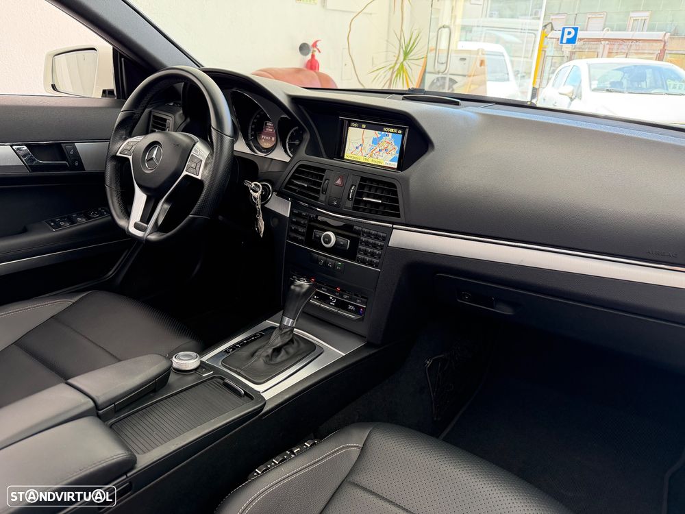 Mercedes-Benz E 220 CDi Avantgarde BlueEfficiency Auto - 35