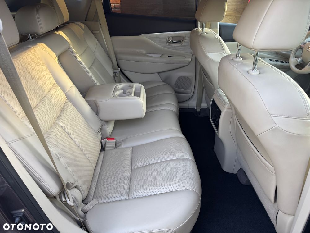Nissan Murano - 16