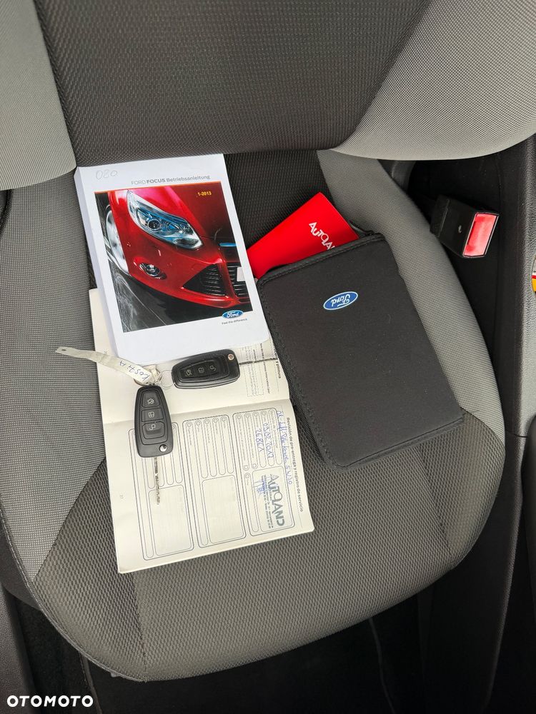 Ford Focus 1.6 Trend - 22