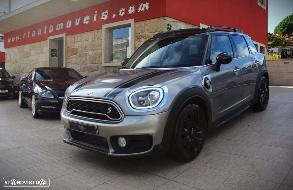 MINI Countryman Cooper SE ALL4 Auto - 1