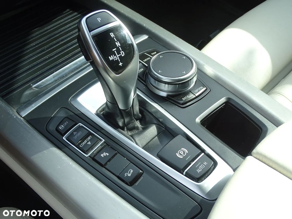 BMW X5 xDrive25d sport - 22