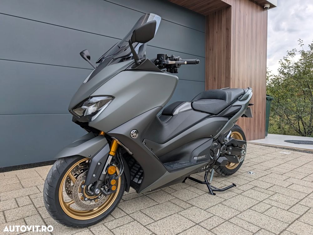 Yamaha TMAX 560 - 25