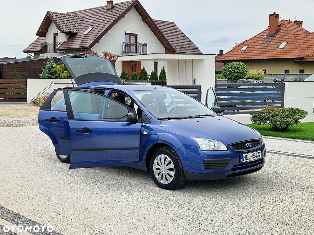 Ford Focus 1.6 16V Fun - 6